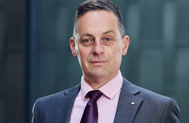 ian-cumming-photo-57